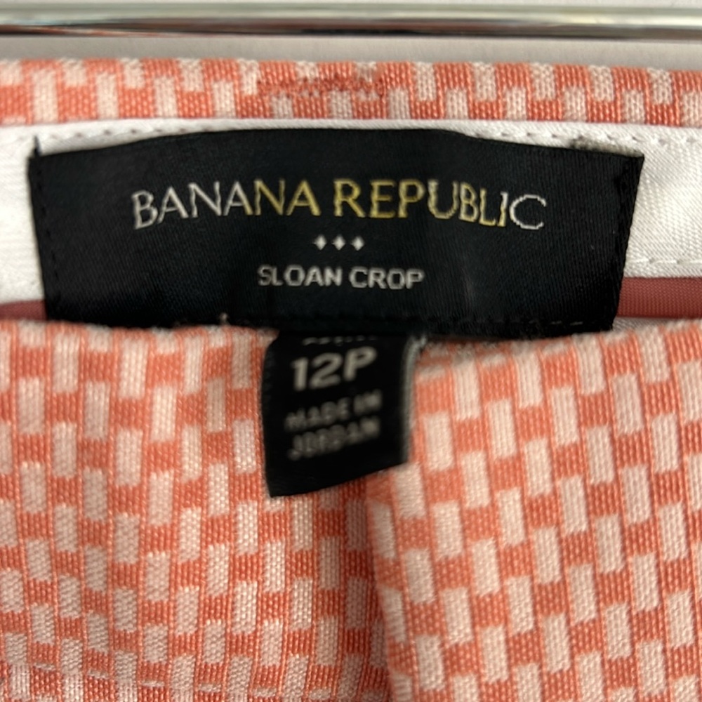 Banana Republic women’s Sloan Crop pant, Size 12P
